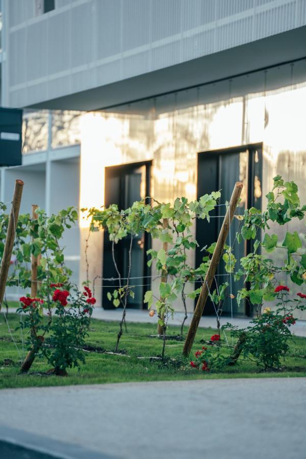 - Bordeaux-merignac By Ihg Hotel 4*